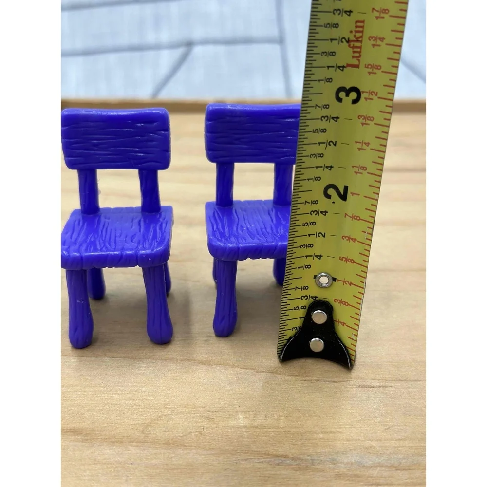 Disney Miniature Purple Dollhouse Sized Winnie The Pooh‎ Chair